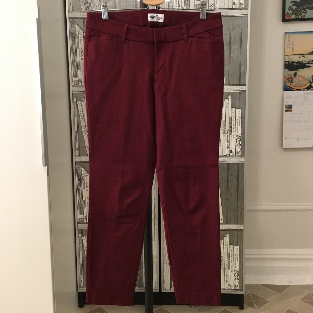 New Old Navy Pixie Ankle Pants 6 Burgundy Maroon